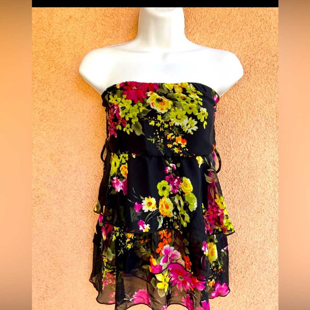 Women’s New Mode USA staples chiffon top